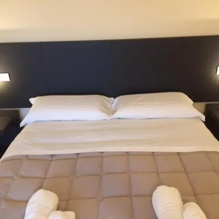 Casacaccia Bed & Breakfast Appiano Gentile